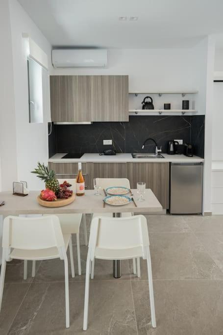 הרקליון Minoas Suite The Sense Of Luxury מראה חיצוני תמונה