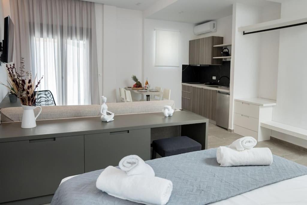 הרקליון Minoas Suite The Sense Of Luxury מראה חיצוני תמונה
